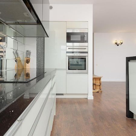 Blonia Wilanowskie Apartment Warsaw By Noclegi Renters Extérieur photo