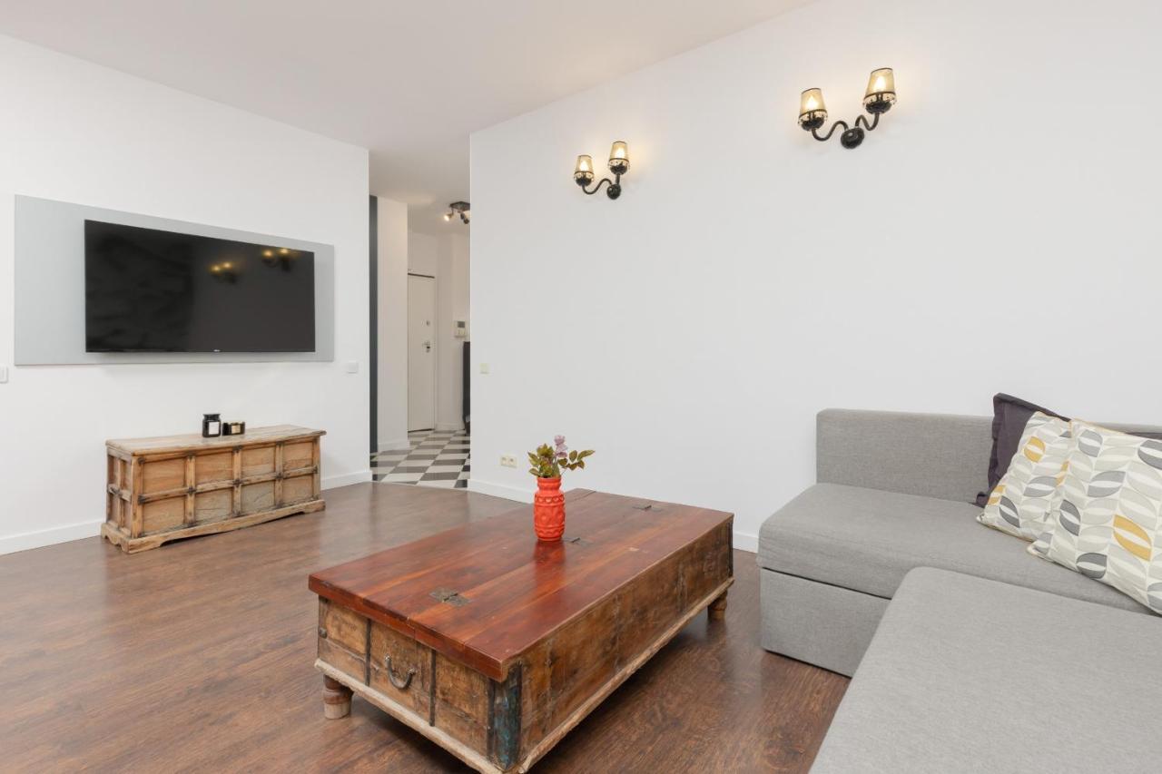 Blonia Wilanowskie Apartment Warsaw By Noclegi Renters Extérieur photo